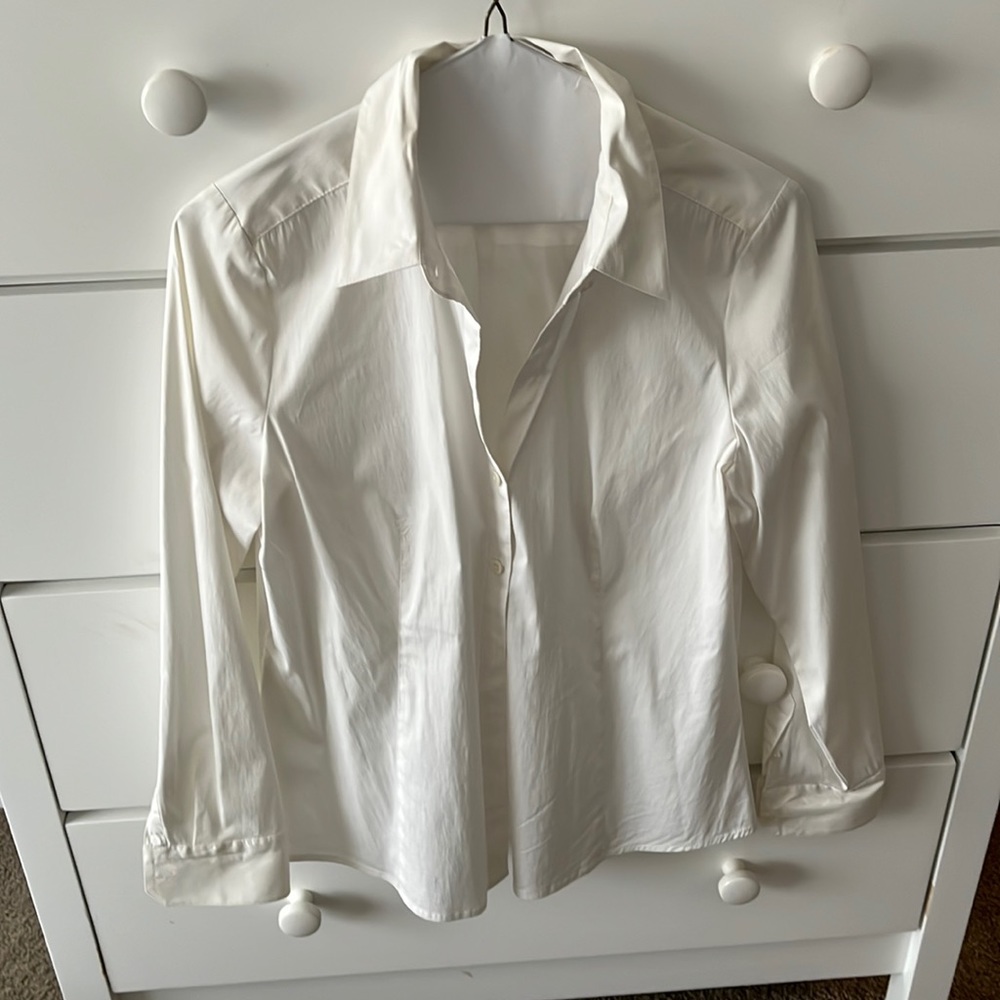 White Ann Taylor Petite fitted dress shirt